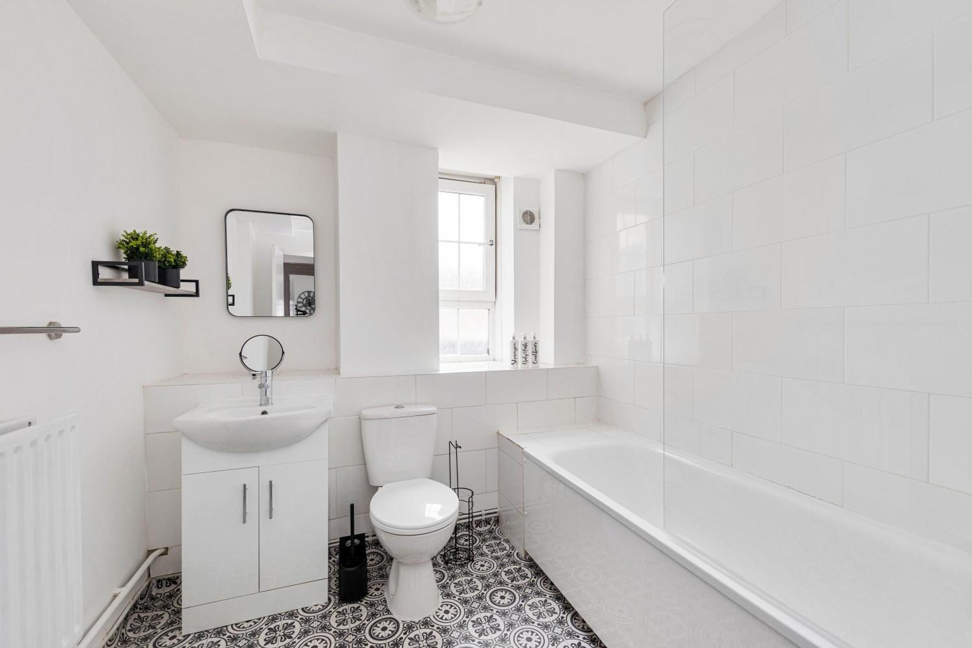 Sleek Shoreditch Hideout - 2 Bed Gem With Balcony In Central 伦敦 外观 照片
