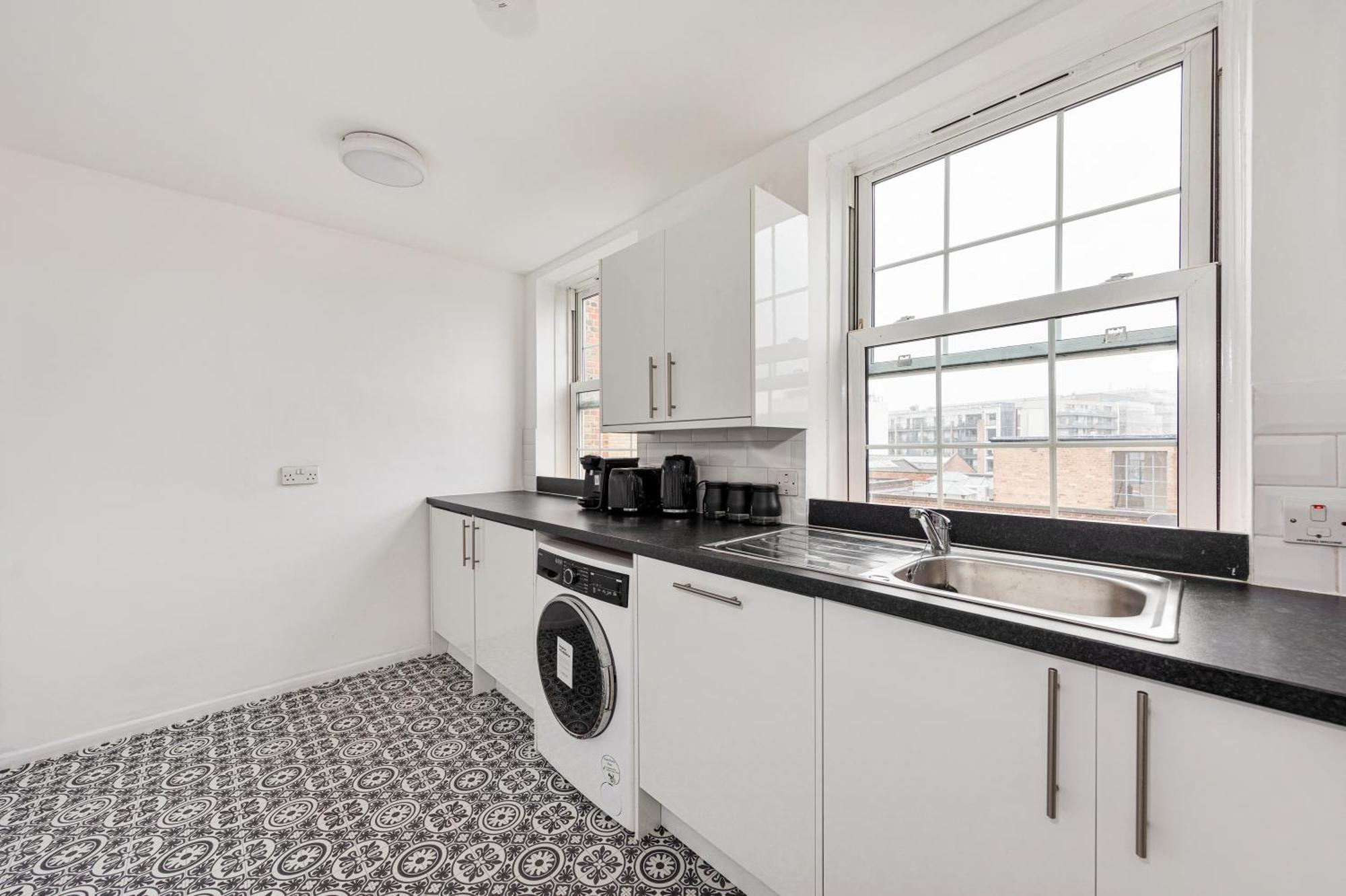 Sleek Shoreditch Hideout - 2 Bed Gem With Balcony In Central 伦敦 外观 照片