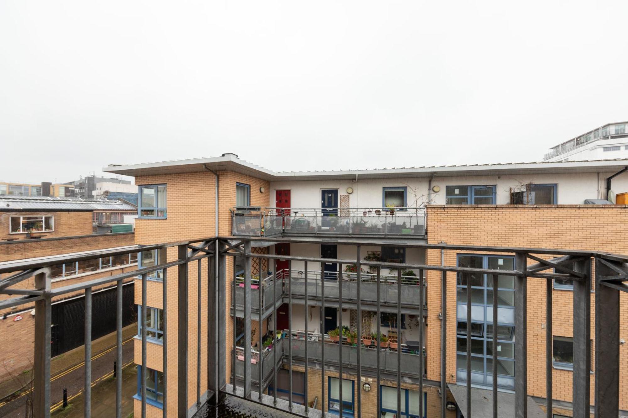 Sleek Shoreditch Hideout - 2 Bed Gem With Balcony In Central 伦敦 外观 照片