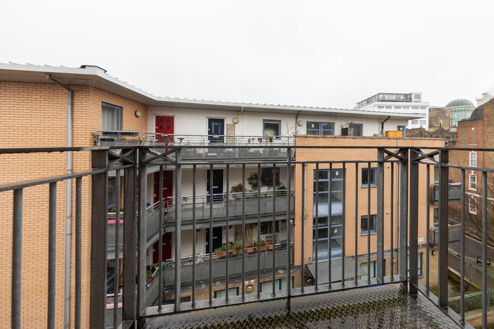 Sleek Shoreditch Hideout - 2 Bed Gem With Balcony In Central 伦敦 外观 照片